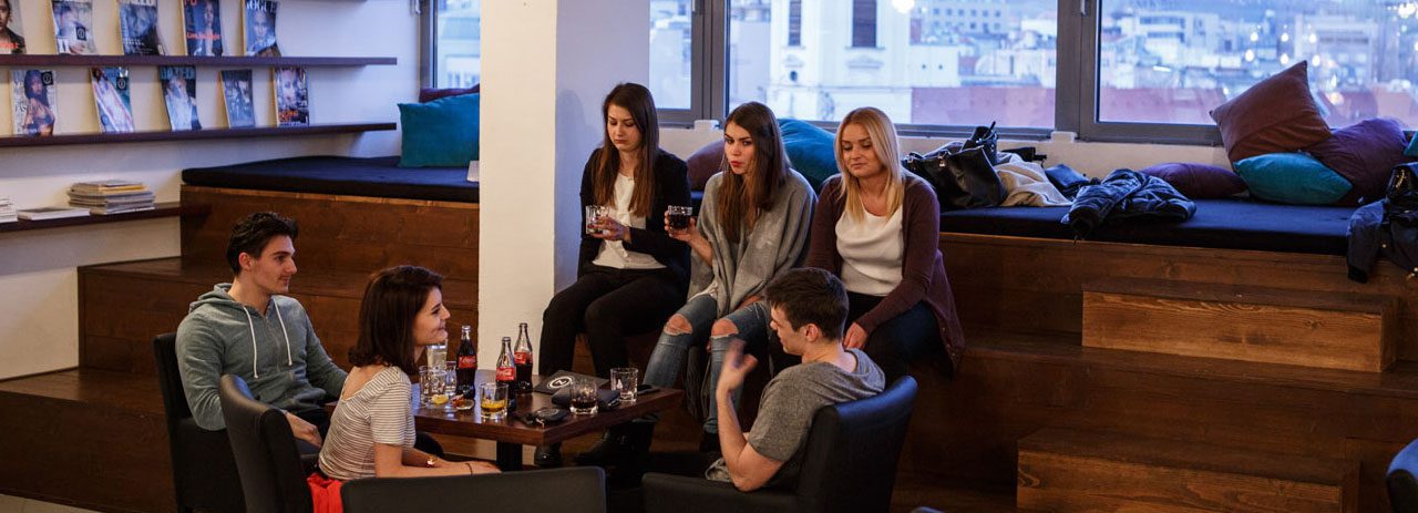 Refresher team using LiveAgent